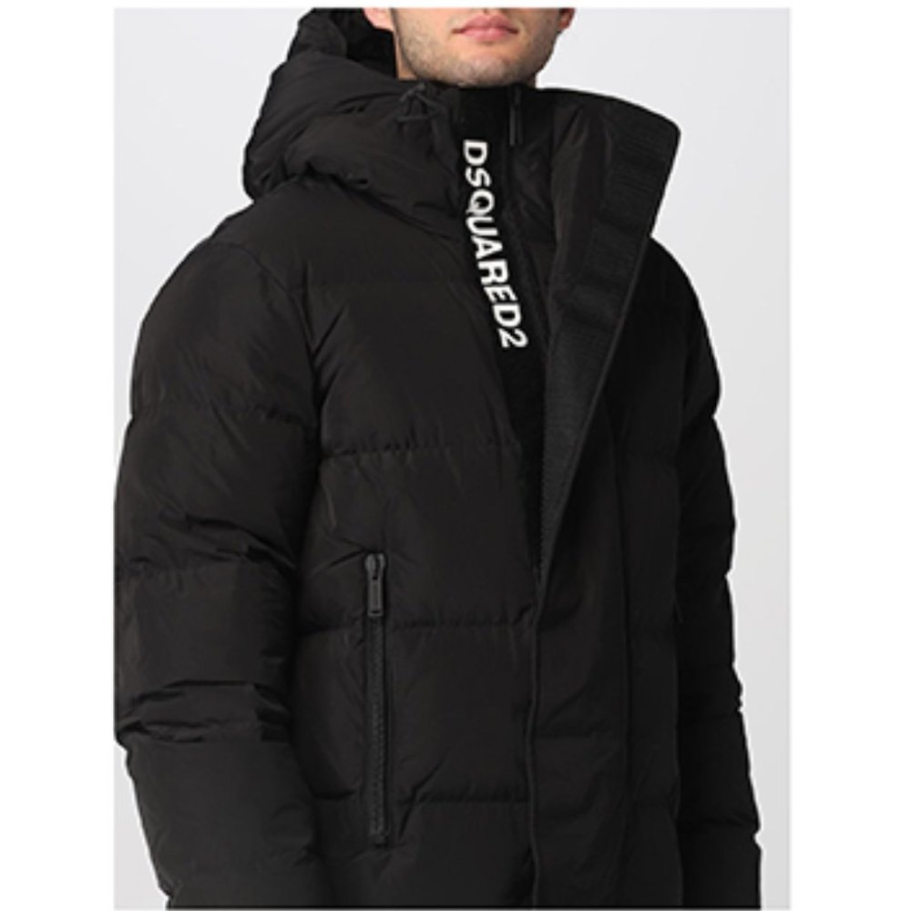 New DSQUARED2 HOODED DOWN JACKET Size 52
